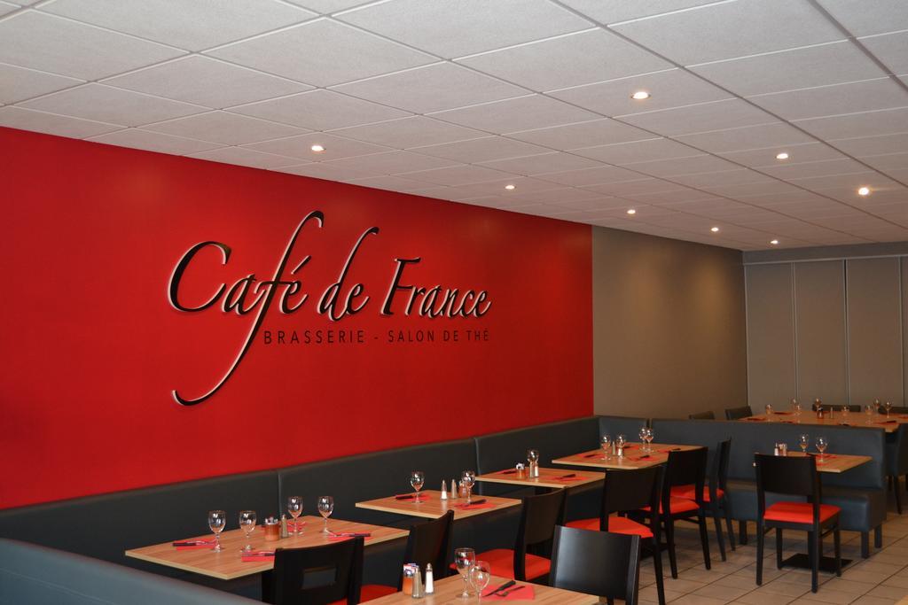 Café de France Bed and Breakfast Eauze Esterno foto