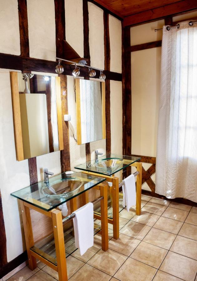 Café de France Bed and Breakfast Eauze Esterno foto