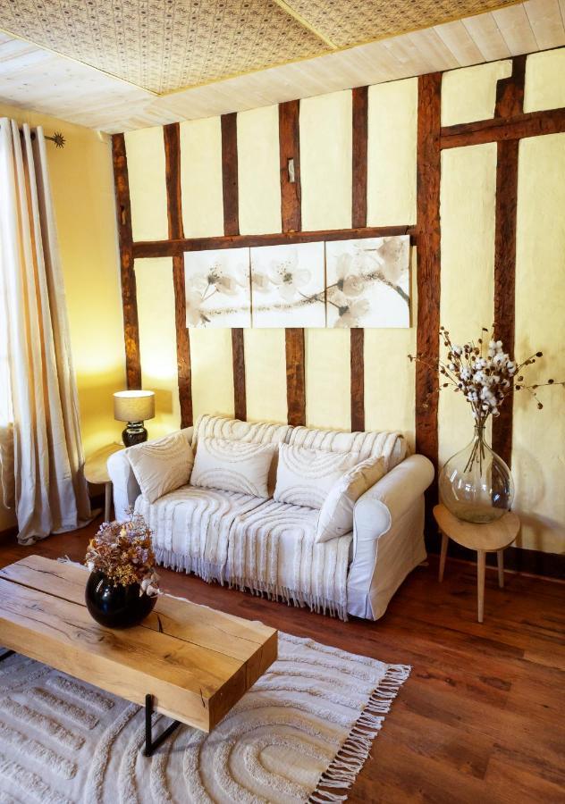 Café de France Bed and Breakfast Eauze Esterno foto
